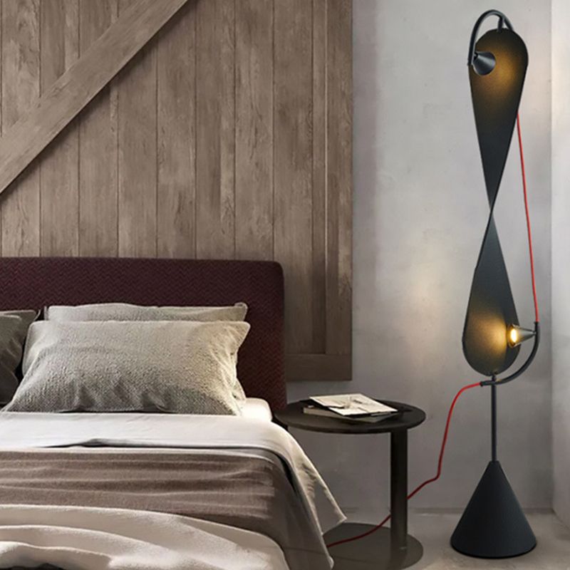 Salgado Modern Svart Design LED Golvlampa Metall Vardagsrum