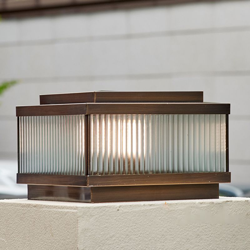 Riley Modern Solenergi Rektangulär LED Utomhusbelysning Metall/Glas Brun Genomskinlig Trädgård