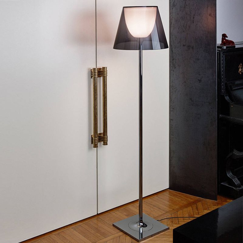 Eryn Modern Design LED Golvlampa Guld Metall Vardagsrum