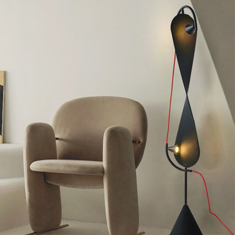 Salgado Modern Svart Design LED Golvlampa Metall Vardagsrum