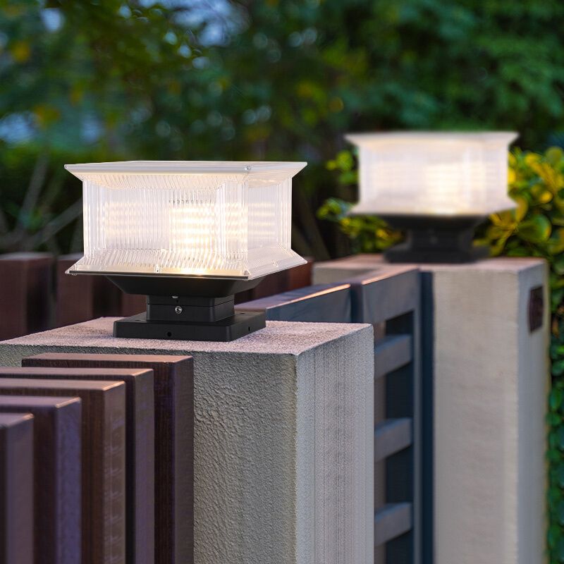 Riley Snygga Genomskinlig Rektangulär LED Solenergi Utomhusbelysning Metall Akryl Svart Trädgård