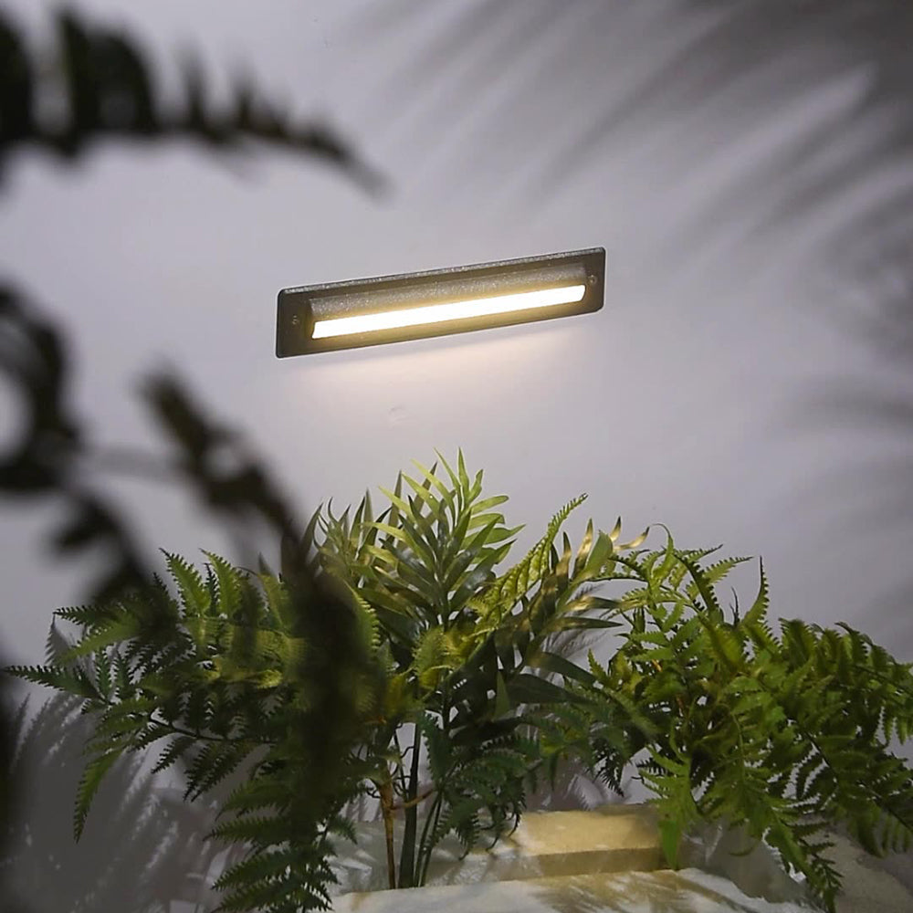 Orr Avlång Modern LED Utomhusbelysning Vägglykta Metall Svart Trädgård