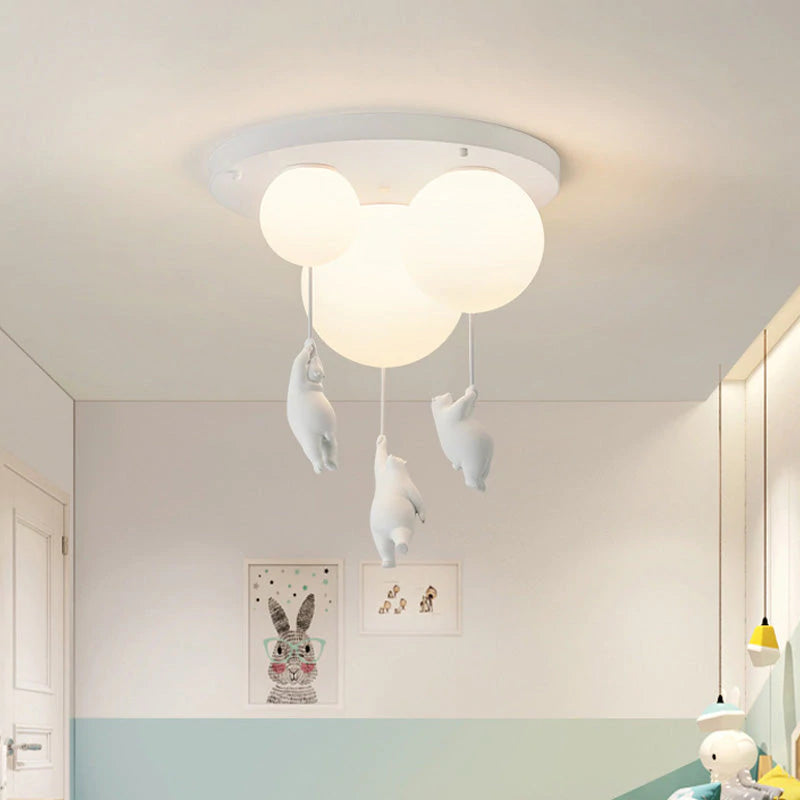 Fateh Design Ballong Björn LED-Armatur Vit Harts/Akryl Plafond