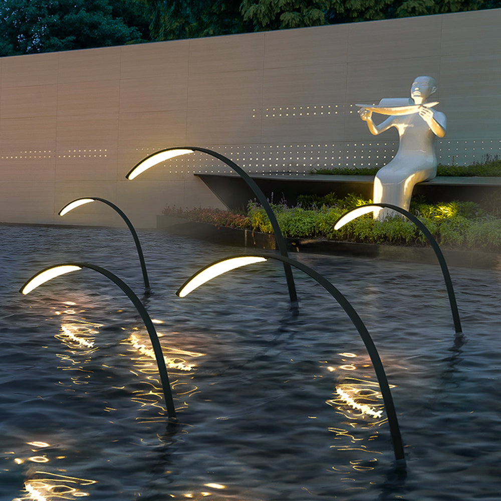 Orr Minimalistisk Hundsvansformad Design Kurva LED Lång Utomhusbelysning Metall Svart Trädgård