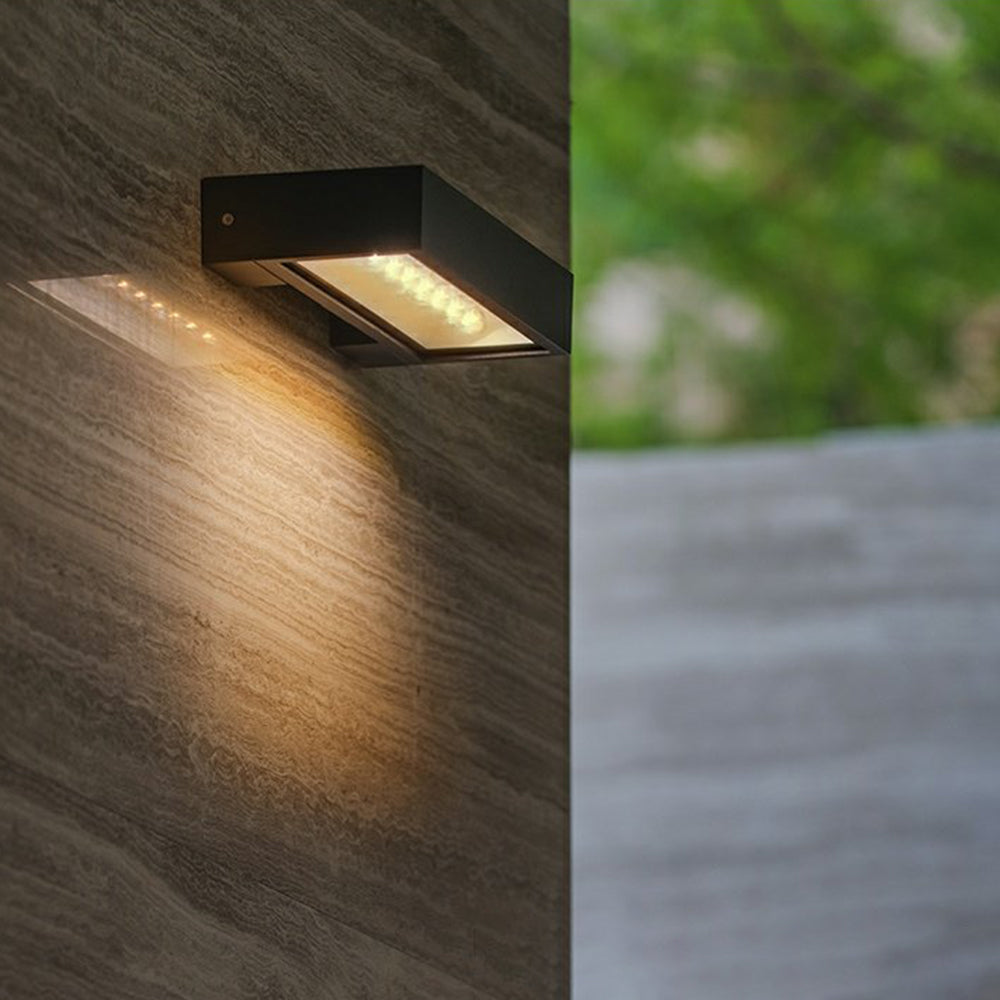 Orr Modern Design Metall Akryl Dimbar LED Vägglampa Utomhus