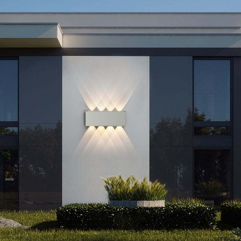 Orr Modern Design Avlång Metall LED Vägglampa Utomhus