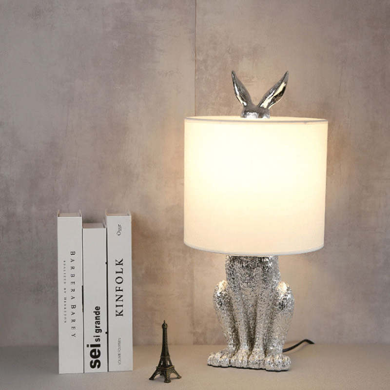 Alice Design Rabbit LED Lampskärm Bordslampa Metall/Harts Svart/Vit/Guld Sovrum/Vardagsrum